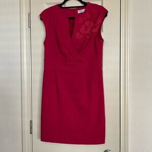 Dress Trina Turk size 10 red -  back Zip 26” long from under arm